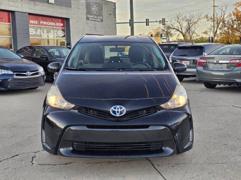 2017 Toyota Prius v Three