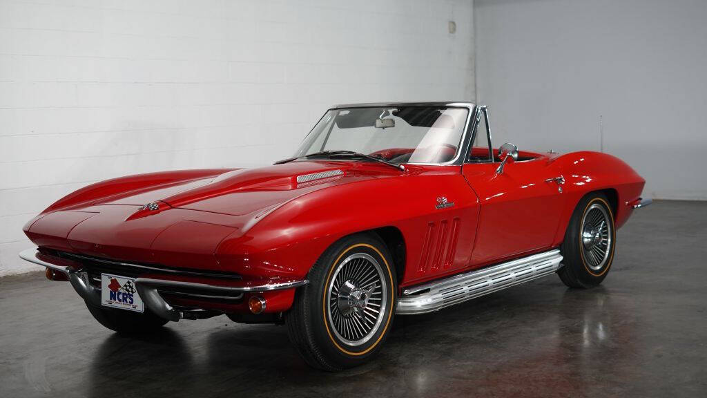 1965 Chevrolet Corvette 1