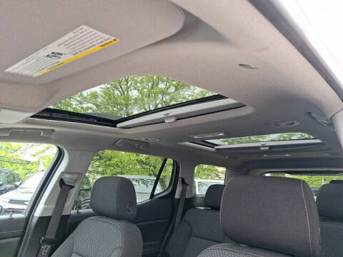 2023 GMC Acadia SLE