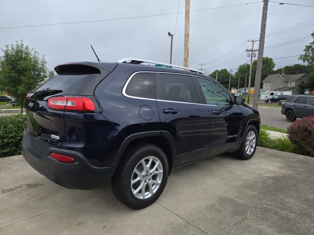 2015 Jeep Cherokee for sale at Dave Warren Used Car Super Center in Westfield, NY