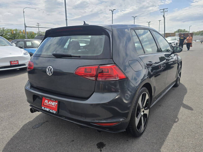 2016 Volkswagen Golf GTI SE