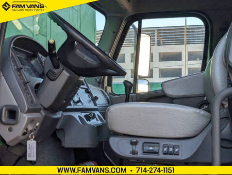 2019 Freightliner M2 106