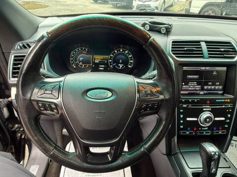 2016 Ford Explorer Platinum