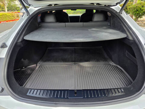 2023 Tesla Model S Standard Range