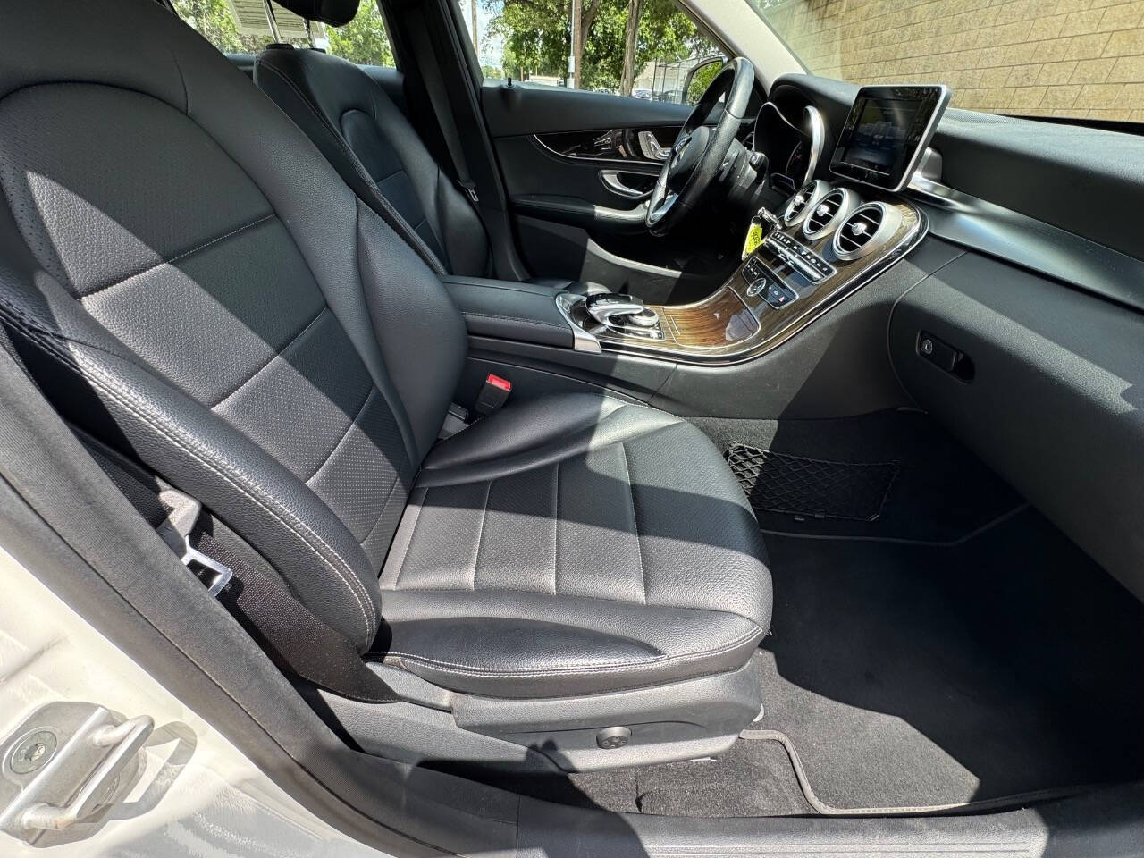 Used Car 2015 Mercedes-benz C-class  C 300 4dr Sedan For Sale Under $15,000 In Austin, Texas