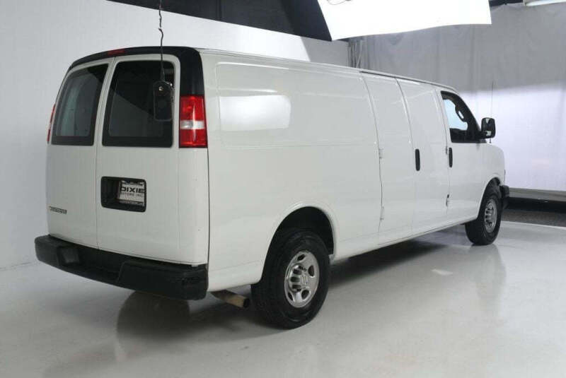 2021 Chevrolet Express 2500