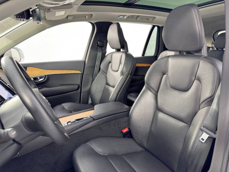 2022 Volvo XC90 Recharge T8 Inscription Expression 6P