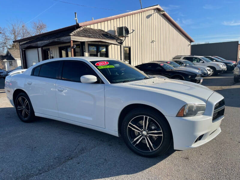 2014 Dodge Charger for sale at El Rancho Auto Sales in Des Moines IA