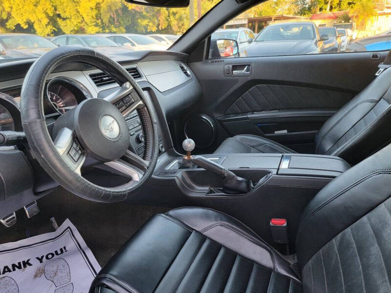 2014 Ford Mustang V6 Premium