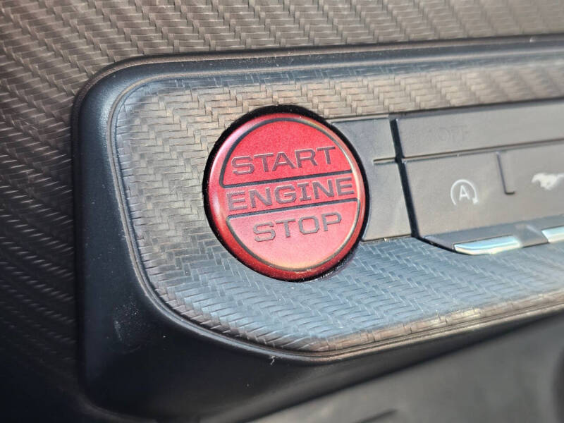 2024 Ford Mustang EcoBoost
