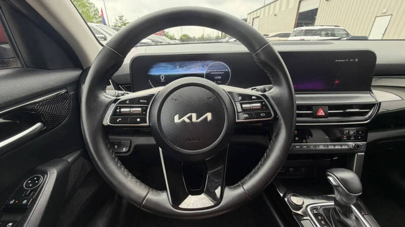 2024 Kia Seltos S