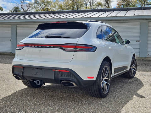2025 Porsche Macan
