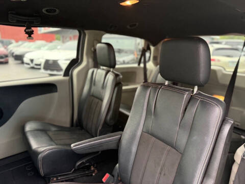 2020 Dodge Grand Caravan SXT