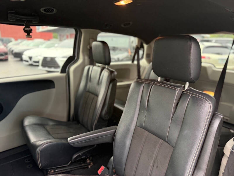 2020 Dodge Grand Caravan SXT