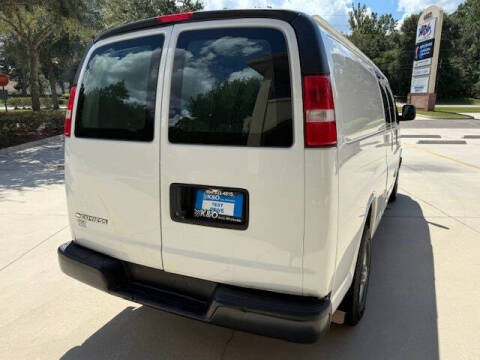 2021 Chevrolet Express 2500