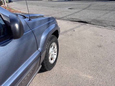 2000 Jeep Grand Cherokee Laredo