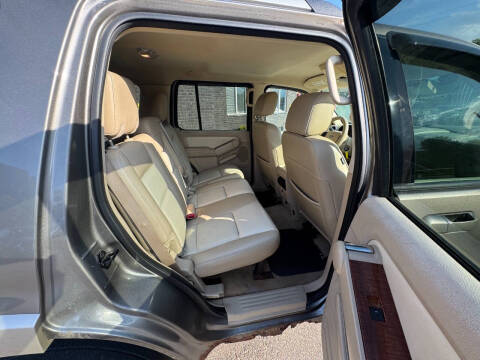 2006 Ford Explorer Eddie Bauer