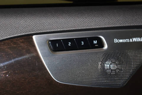 2018 Volvo XC90 T6 Momentum