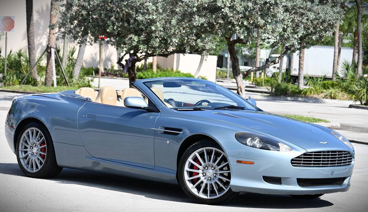 2005 Aston Martin DB9 2