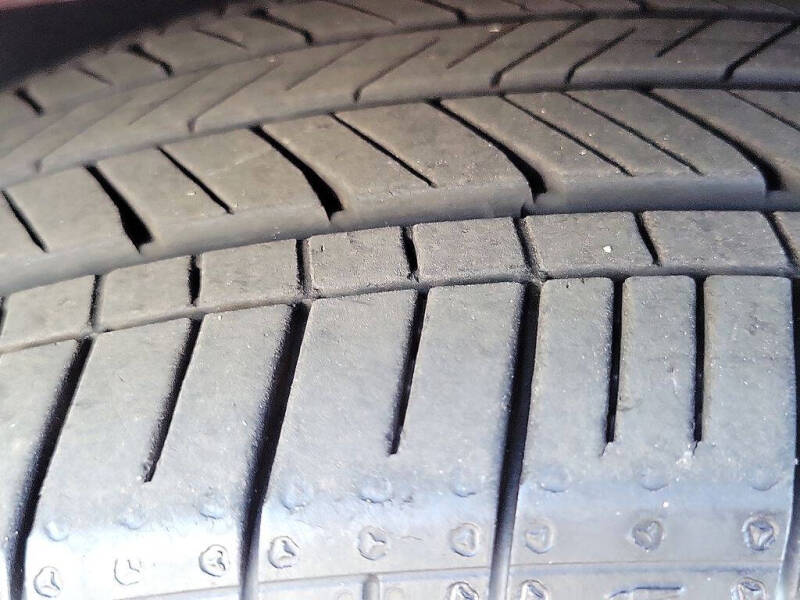 2024 Kia Carnival SX