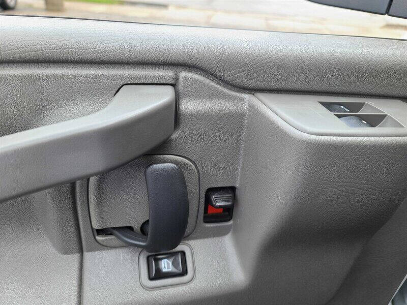 2018 GMC Savana 2500