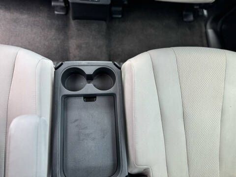 2014 Mazda MAZDA5 Sport