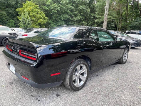 2018 Dodge Challenger SXT