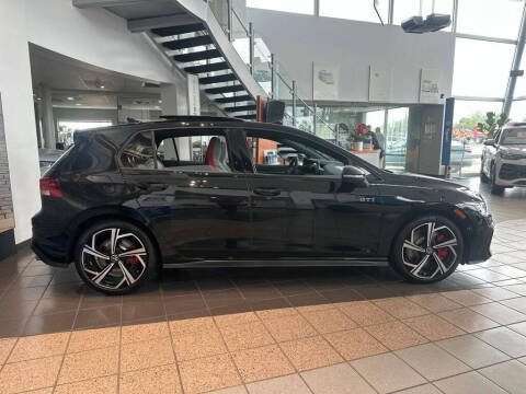 2026 Volkswagen Golf GTI SE
