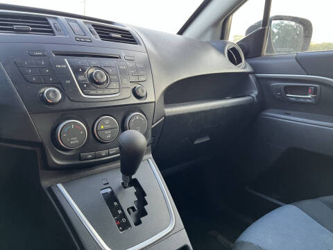 2013 Mazda MAZDA5 Sport