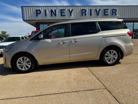 2016 Kia Sedona for sale at Piney River Ford in Houston MO