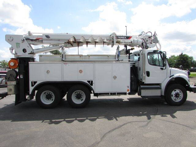 2014 Freightliner M2 106