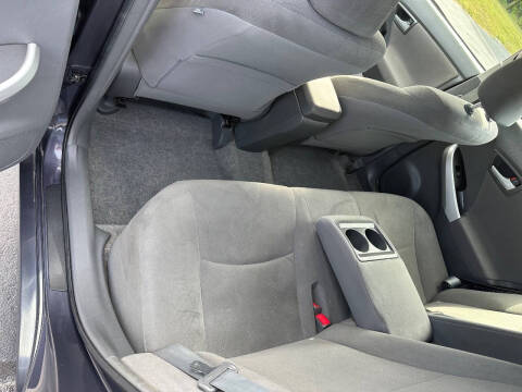 2011 Toyota Prius Two