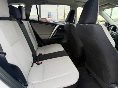 2016 Toyota RAV4 XLE