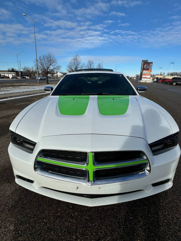 2013 Dodge Charger R/T photo 2