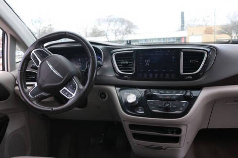 2019 Chrysler Pacifica Touring L