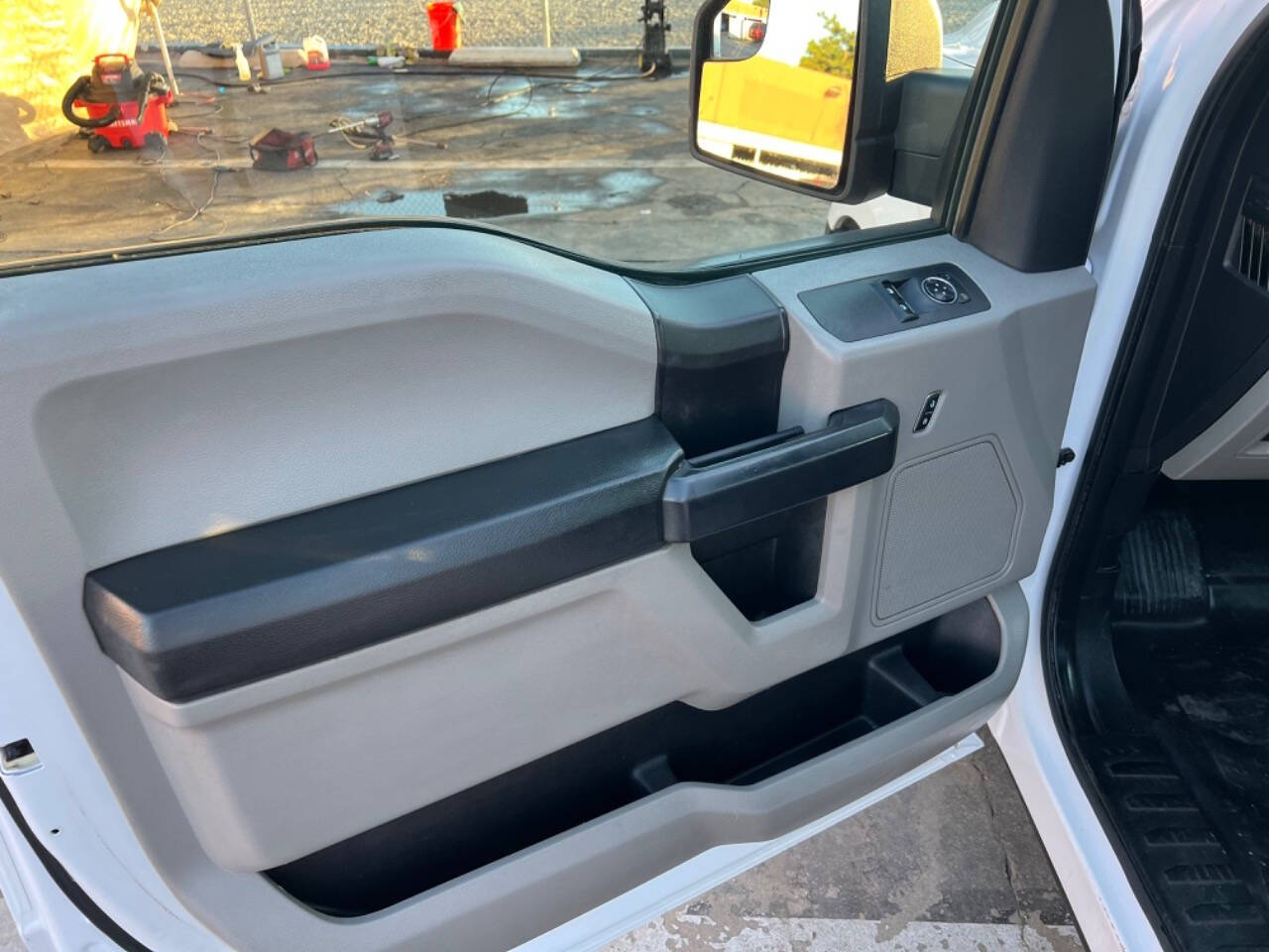 2016 Ford F-150 for sale at Unique Auto Sales, Inc. in Bell, CA