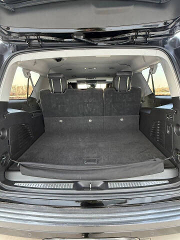 2016 Cadillac Escalade ESV Luxury Collection