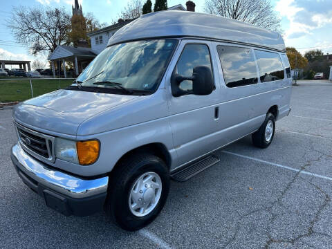 2005 Ford E-Series for sale at On The Circuit Cars & Trucks in York PA