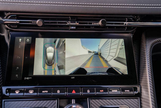 2024 Aston Martin DB12 20