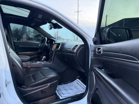 2016 Jeep Grand Cherokee Summit