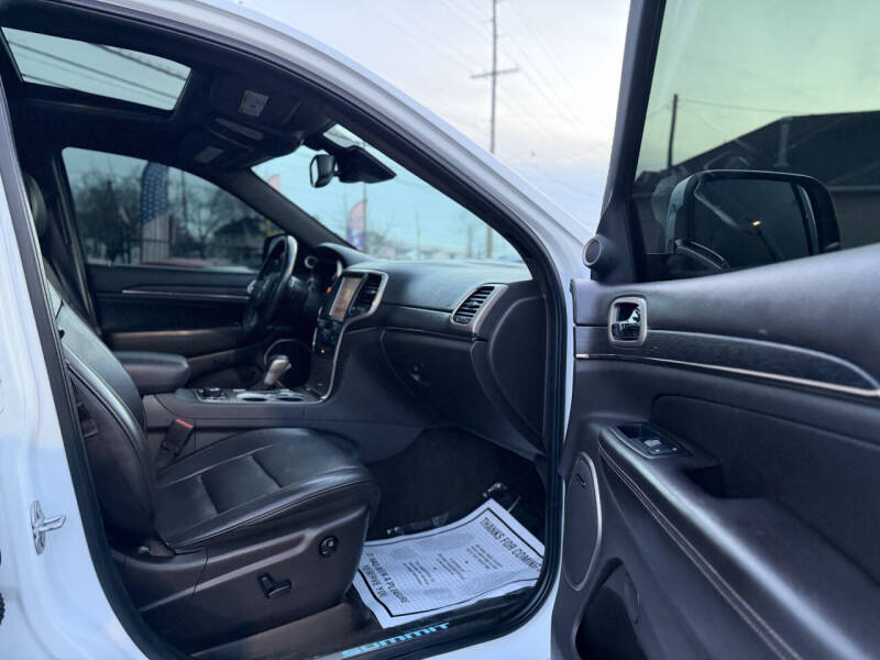 2016 Jeep Grand Cherokee Summit