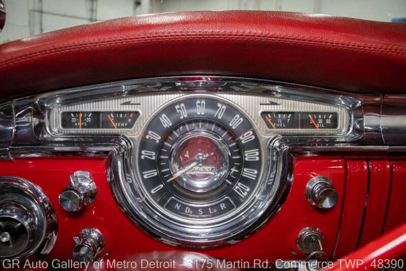 1955 Oldsmobile 98 Starfire