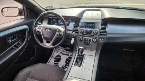 2014 Ford Taurus SEL