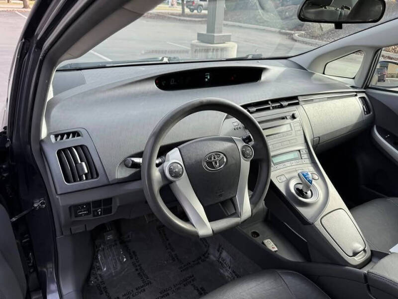 2011 Toyota Prius Two