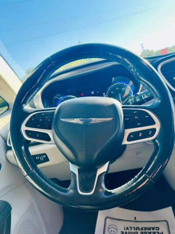 2021 Chrysler Pacifica Touring L