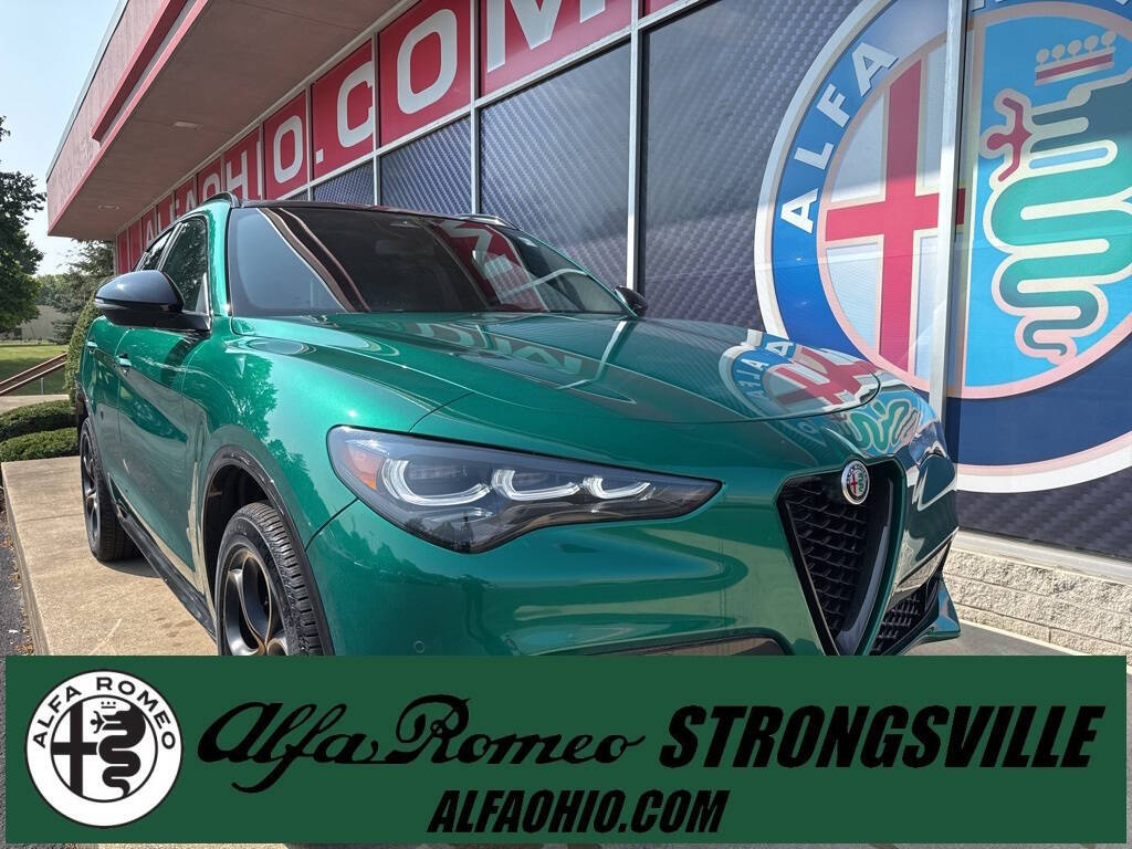 2025 Alfa Romeo Stelvio Intensa AWD