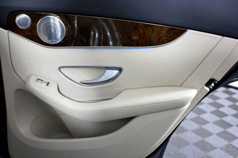 2017 Mercedes-Benz GLC GLC 300 4MATIC