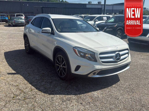 2017 Mercedes-Benz GLA for sale at Auto Center of Columbus in Columbus OH