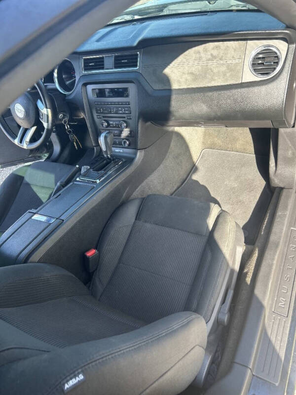 2014 Ford Mustang V6 Premium