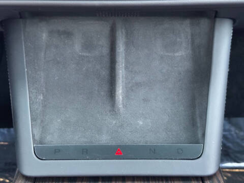 2023 Tesla Model X Standard Range